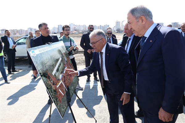 Kayseri Büyükşehir Belediye Başkanı