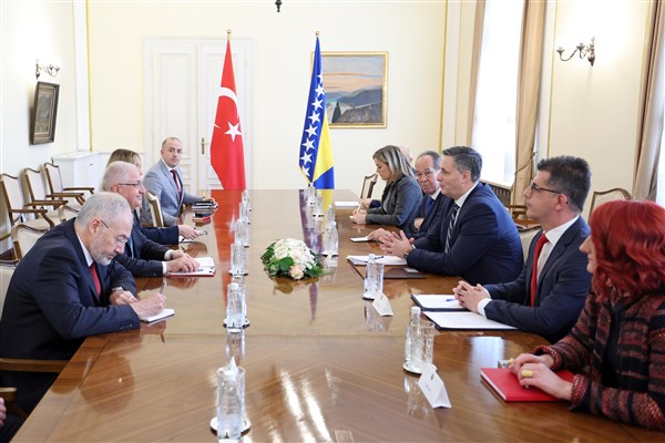 Milli Savunma Bakanı Güler, Saraybosna’da resmi temaslarda bulundu