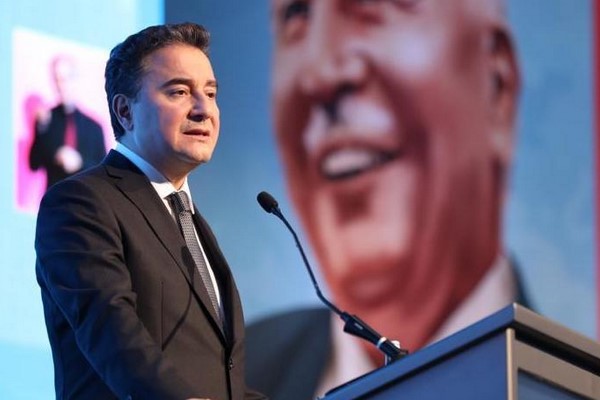 Babacan: İller, ilçeler, sokaklar farklı ama emeklilerin feryadı hep aynı