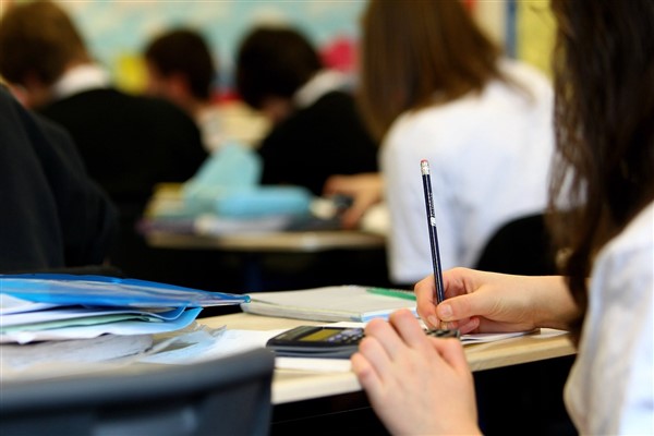 Bakan Tekin’den Borusan Asım Kocabıyık Mesleki ve Teknik Anadolu Lisesi’ne ziyaret