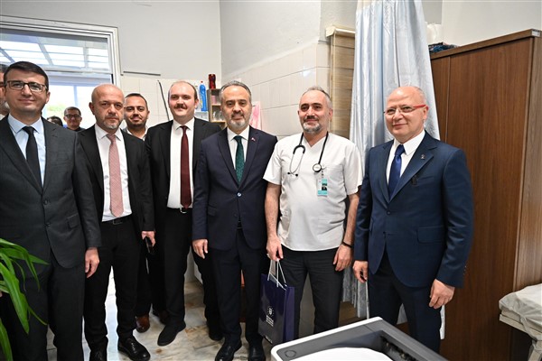 Başkan Aktaş’tan Ali Osman Sönmez Onkoloji Hastanesi’ne ziyaret