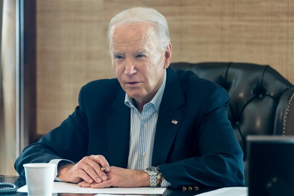 Biden: Yaklaşık 4 milyon Amerikalının öğrenci borcunun silinmesini onayladık