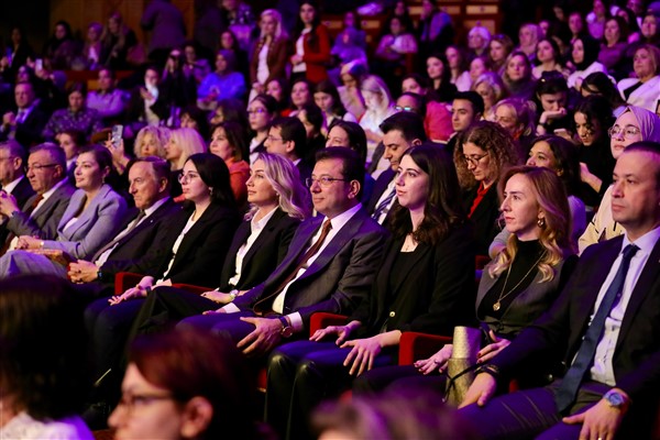 Dilek Kaya İmamoğlu: “Cumhuriyet kazanımlarımızı sonsuza kadar koruyacağız”