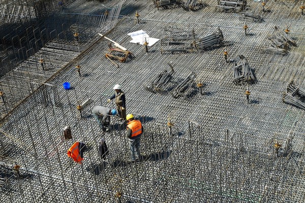 İstanbul Valisi Gül, Zeytinburnu’nda temel atma törenine katıldı