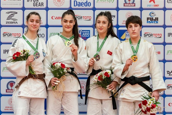 Judoda 6 madalya birden