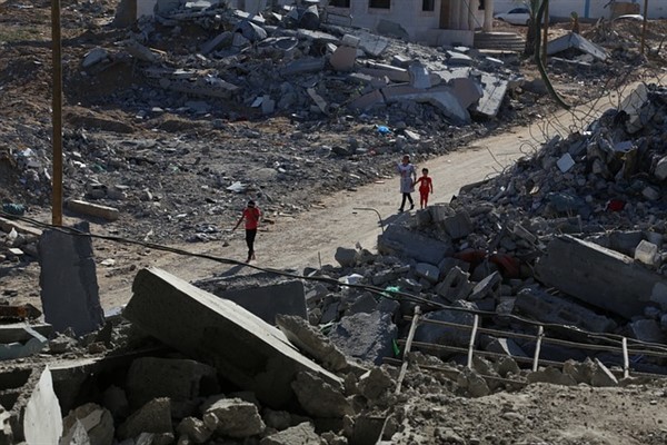 Katar, Gazze’deki insani yardım gelmesini bekleyen sivillere saldırıyı kınadı