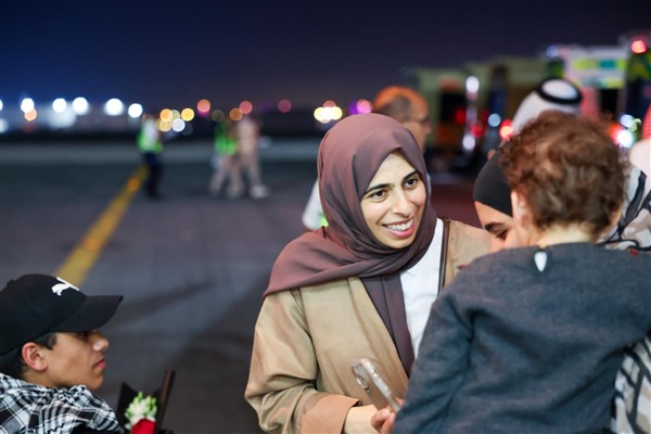 Filistinlilere yardım taşıyan Katar uçağı El-Ariş’e indi