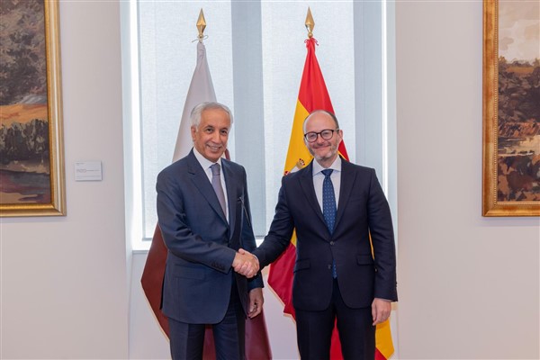 Al Muraikhi, İspanya Dışişleri ve Küresel İşlerden Sorumlu Devlet Bakanı Belio ile görüştü