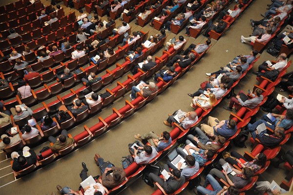 Bakan Yardımcısı Bozay, Türk-Alman Üniversitesi’nde düzenlenen konferansa katıldı