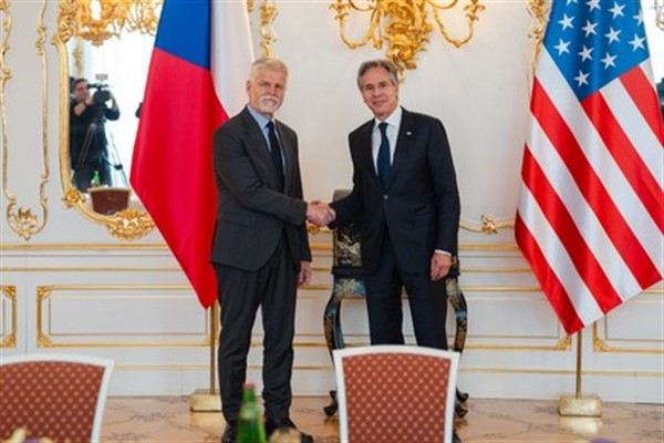 Çekya Devlet Başkanı Pavel, ABD Dışişleri Bakanı Blinken ile görüştü