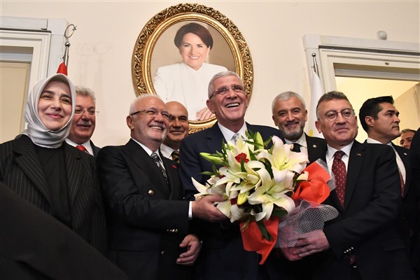 Dervişoğlu, AK Parti Grup Başkanı Güler ve beraberindekileri kabul etti