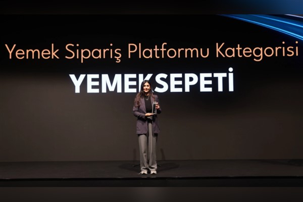 ECHO Awards’ta ‘Yemek Sipariş Platformu Kategorisi’nin birincisi Yemeksepeti oldu