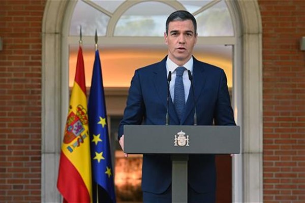 İspanya Başbakanı Sanchez, Avrupa Konseyi Başkanı Michel ile buluştu