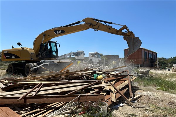 İzmir Büyükşehir Belediyesi, Çeşme'de