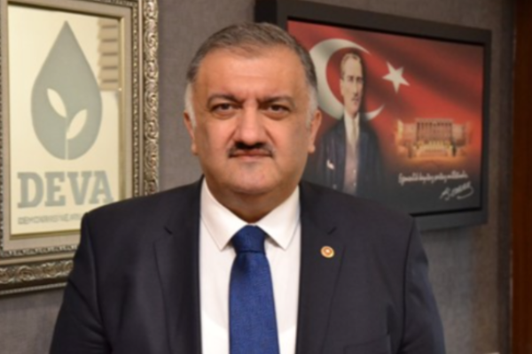 Karal: Açıklanan çay alım fiyatı 205 bin çay üreticimiz için büyük bir hayal kırıklığı