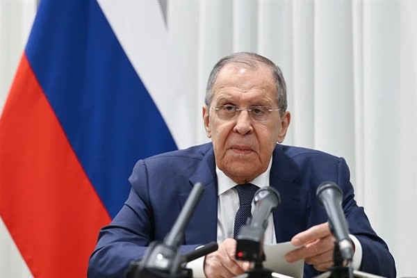 Rusya Dışişleri Bakanı Lavrov’dan Moskova’daki İran Büyükelçiliği’ne ziyaret