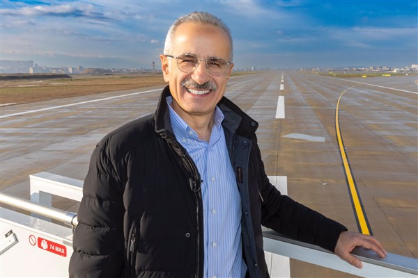 Bakan Uraloğlu: Avrupa’nın hava yollarında en yoğun 3’üncü ülkesi Türkiye