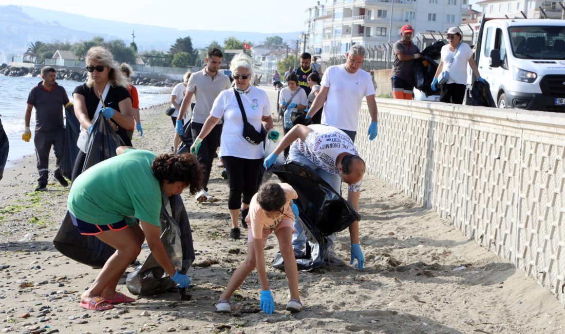 Mudanya Belediyesi yerlere atılan