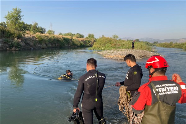 Dalaman Çayı’na giren çocuğun cansız bedenine ulaşıldı