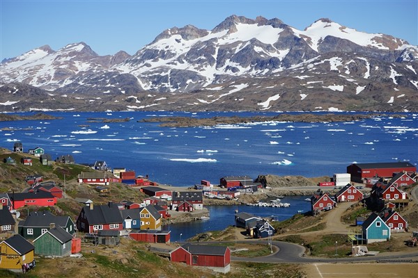 Danimarka Dışişleri Bakanı Rasmussen, Grönland’ın Ulusal Günü’nü kutladı