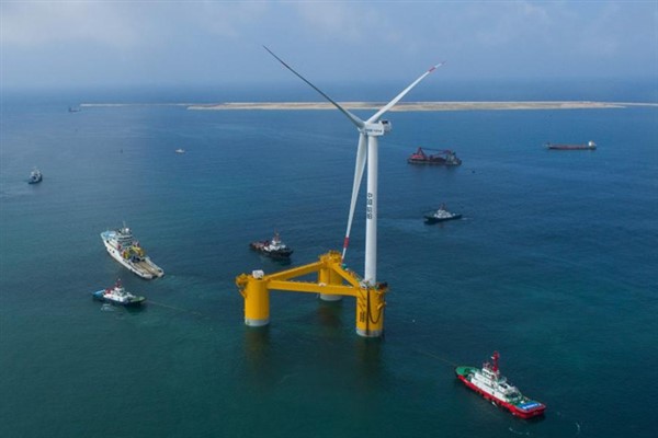 Dünyanın en büyük offshore rüzgar santrali üretime hazır