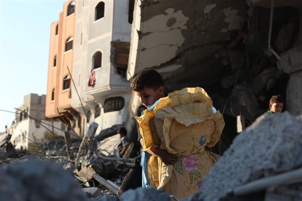 Russell: Gazze’deki savaş çocuklar ve aileler için büyük acı yaratmaya devam ediyor