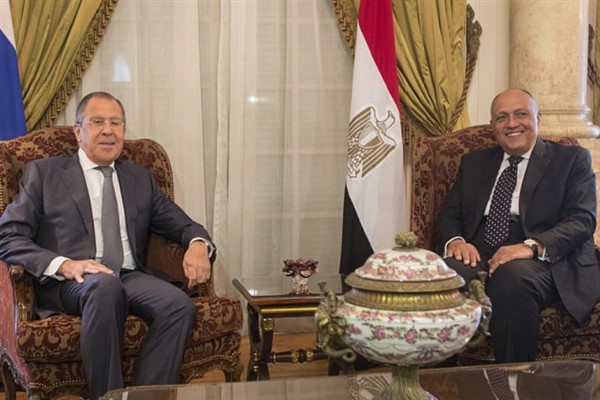 Rusya Dışişleri Bakanı Lavrov, Mısırlı mevkidaşı Şukri ile bir araya geldi