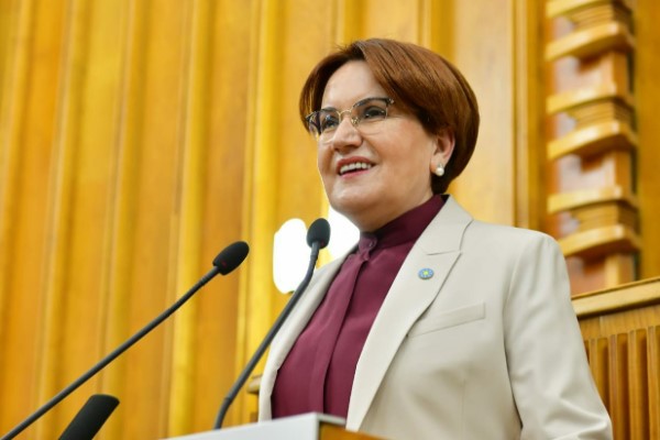 Akşener’den Celal Bayar’ın kızı Gürsoy için taziye mesajı