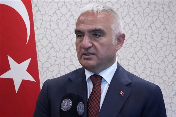 Bakan Ersoy, Karadağ Milli Günü Resepsiyonu’na katıldı
