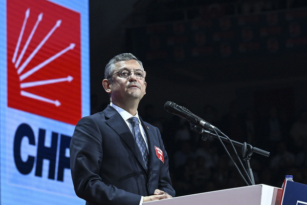 CHP Genel Başkanı Özel: Senin zam yapmadığın emekli isyan ediyor…