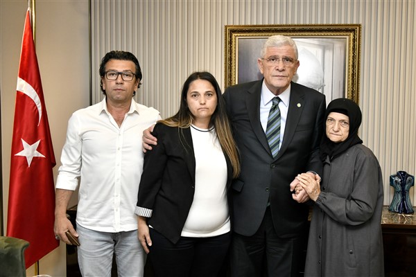 Dervşioğlu, Saniye Ateş ve Selma Ateş ile görüştü