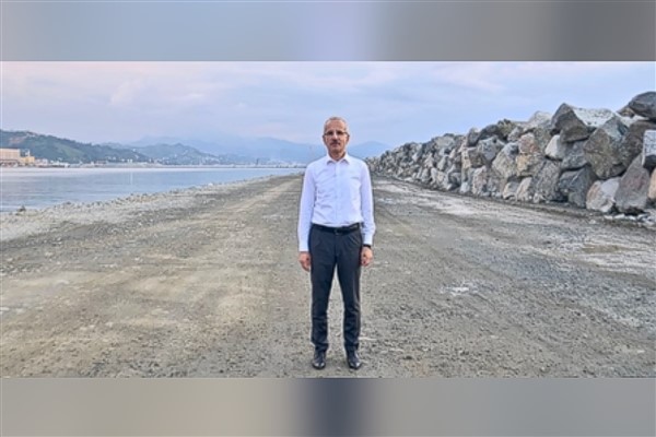 Bakan Uraloğlu: Antalya Havalimanı 223 bin 217 yolcu ile rekor kırdı