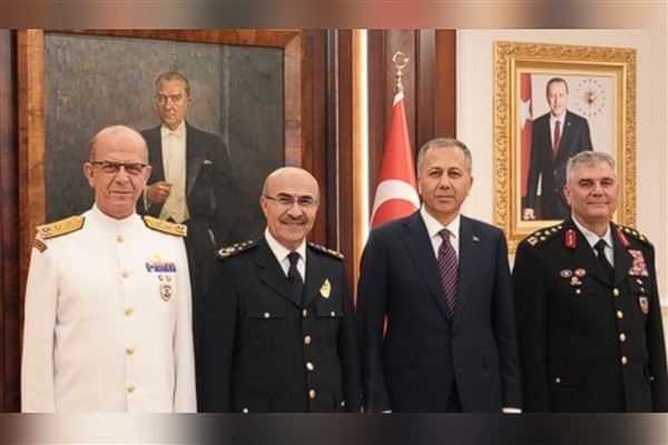 İçişleri Bakanı Ali Yerlikaya,