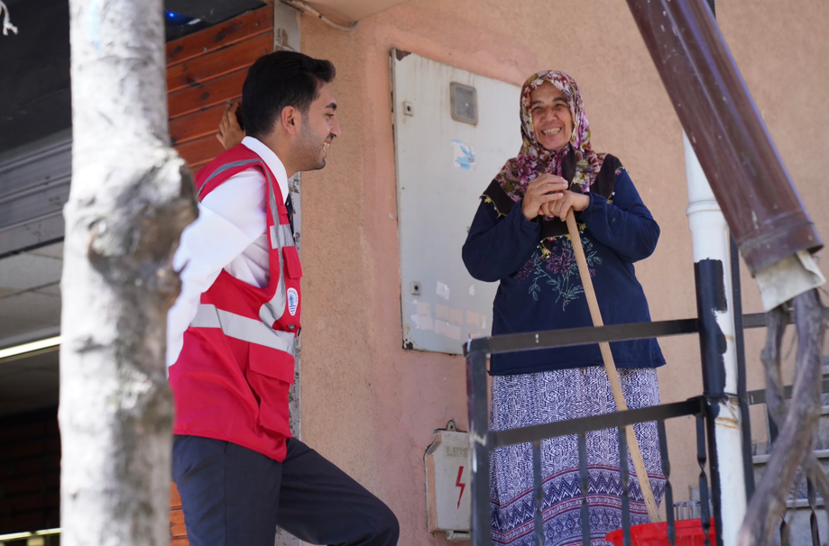 Başkan Bingöl, İçmeler Mahallesi’ni ziyaret etti