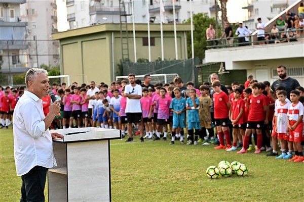 Antalya Muratpaşa Belediye Başkanı