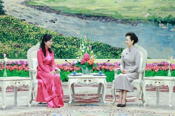 Çin-Vietnam First Lady çay sohbeti