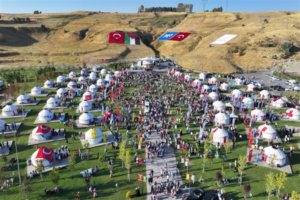 Konya Büyükşehir Belediyesi, Malazgirt Zaferi’nin 953. Yıl dönümü etkinliklerine katıldı