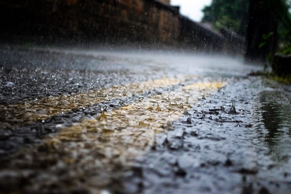 Meteoroloji’den kuvvetli gök gürültülü sağanak yağış uyarısı