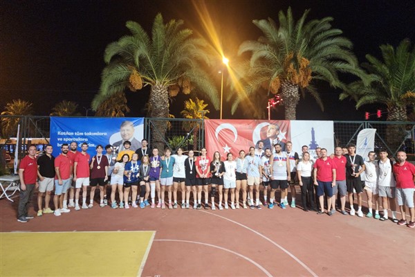 Sokak basketbolu organizasyonu olan