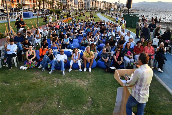 İzmir Büyükşehir Belediyesi ev