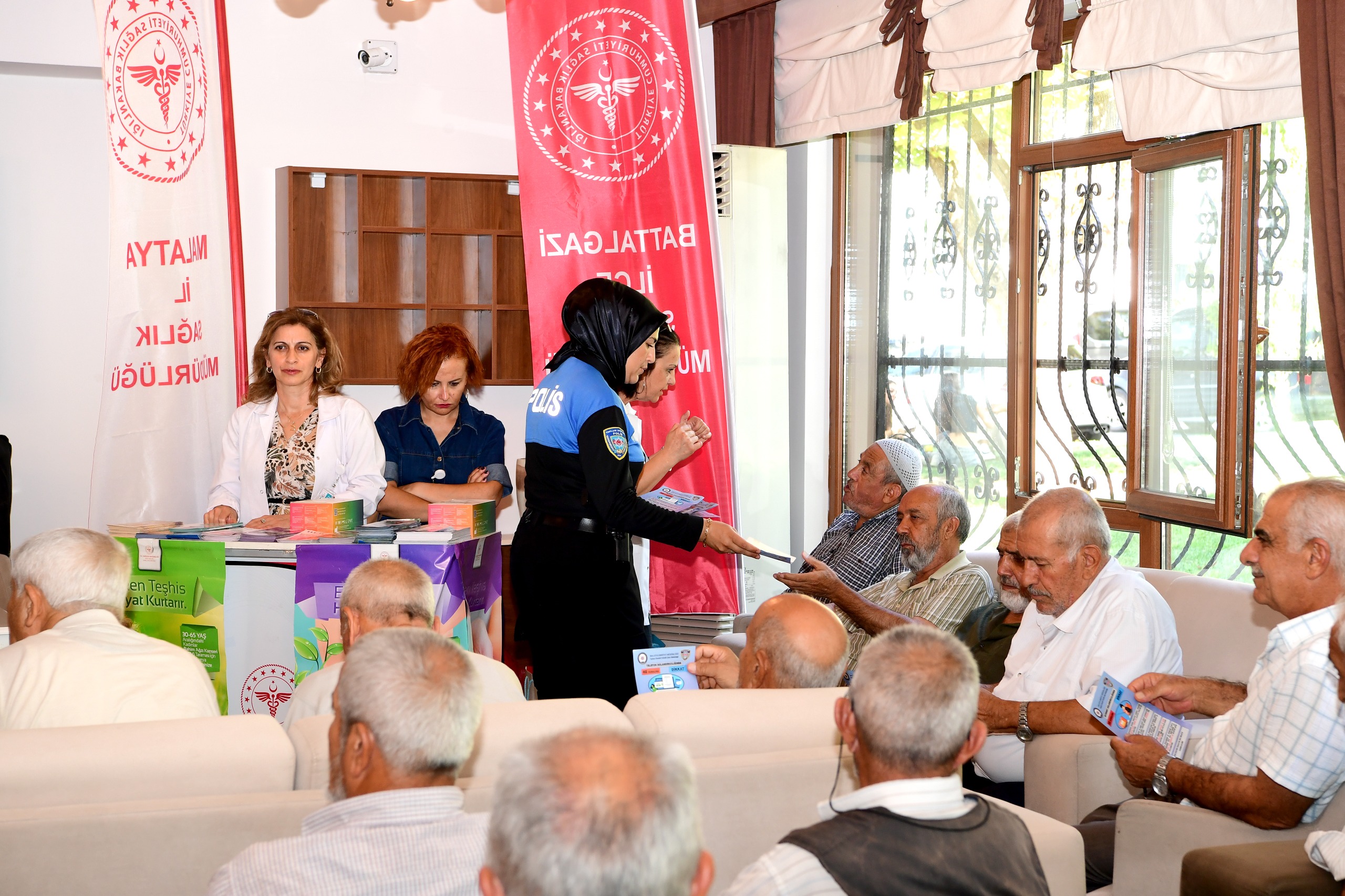 Malatya Büyükşehir Belediyesinden yaşlılara sağlık taraması