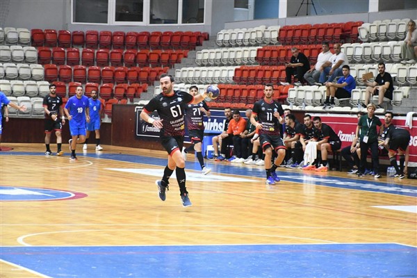 Nilüfer Belediyespor Erkek Hentbol