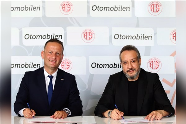 Otomobilen, Antalyaspor formasında