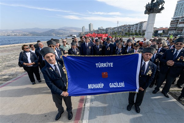 Tugay, 19 Eylül Gaziler Günü için düzenlenen kutlama programına katıldı