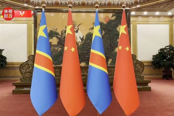 Xi, Kongo Demokratik Cumhuriyeti Cumhurbaşkanı Tshisekedi ile görüştü