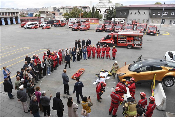 Her yıl 25 Eylül-1