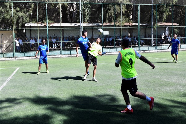 Bornova Belediyesi’nde futbol heyecanı başladı