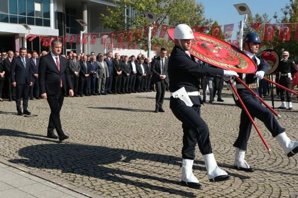 Karabük’te Cumhuriyetin 101. yılı kutlamaları törenle başladı