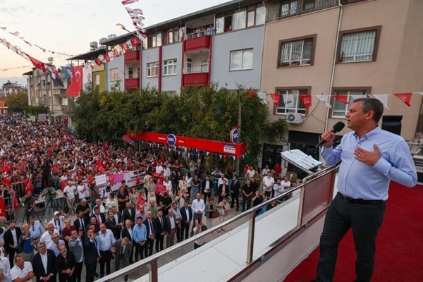 CHP Genel Başkanı Özgür