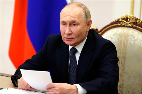 Putin: GSYH Ocak-Ağustos döneminde yüzde 4,2 arttı